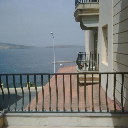 The Mediterranea Hotel & Suites Сейнт Полс Бей Екстериор снимка