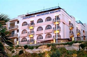 The Mediterranea Hotel & Suites Сейнт Полс Бей Екстериор снимка